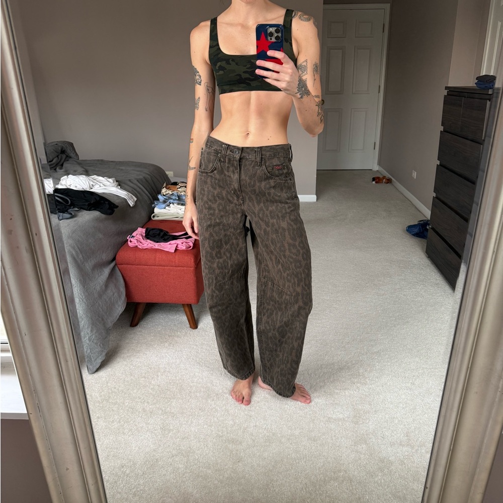 BDG barrel jeans